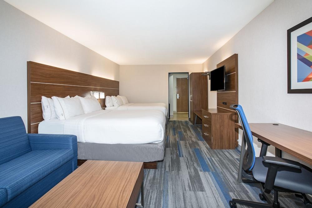 Holiday Inn Express Kansas City - At The Legends! By Ihg Bonner Springs Zewnętrze zdjęcie